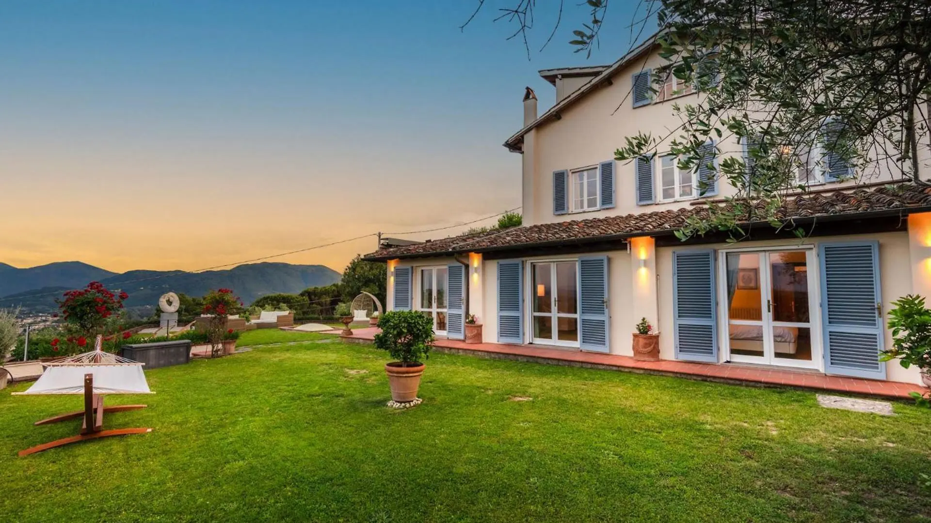 Villa Lontana Lucca