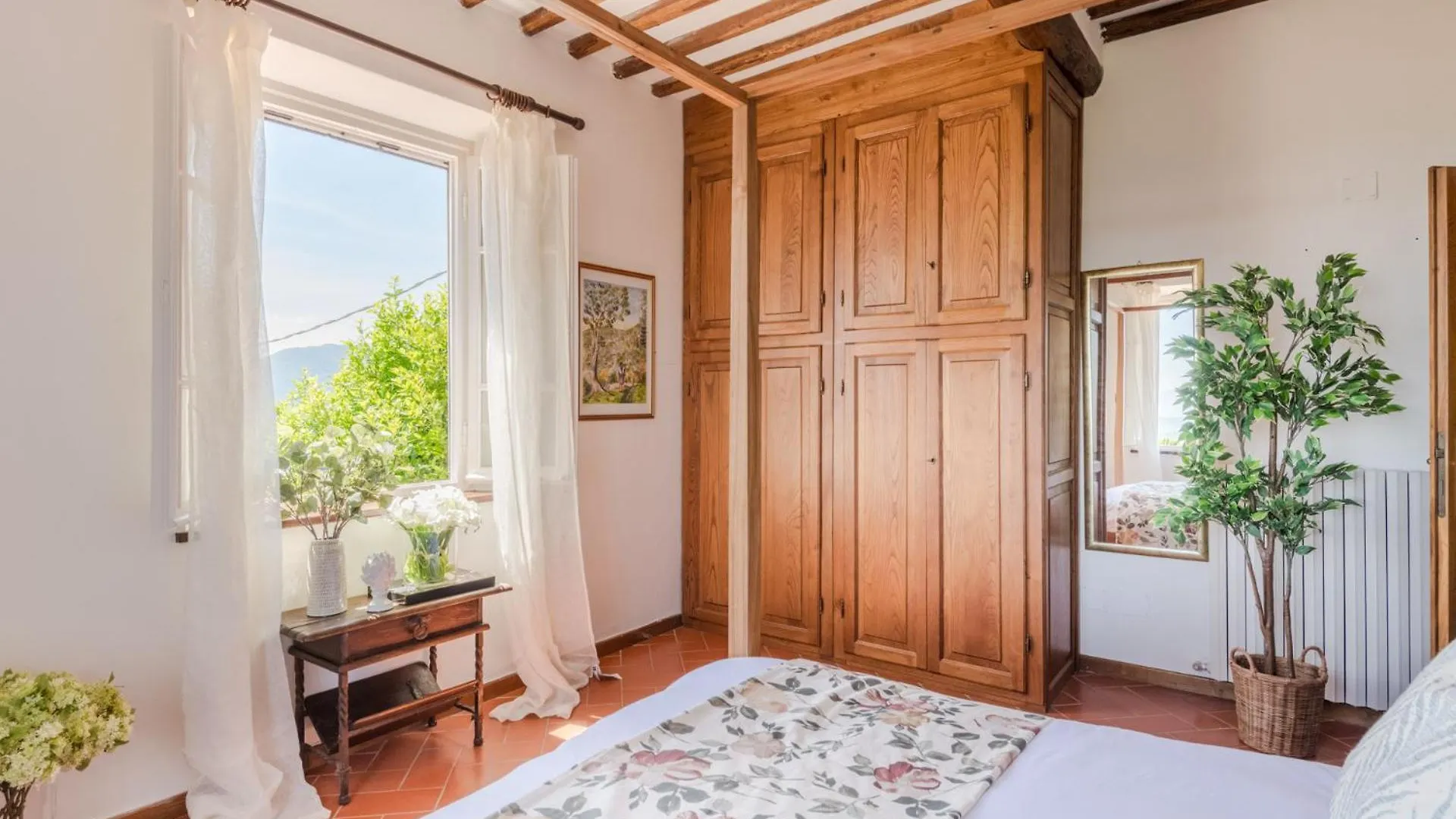 Villa Lontana Lucca