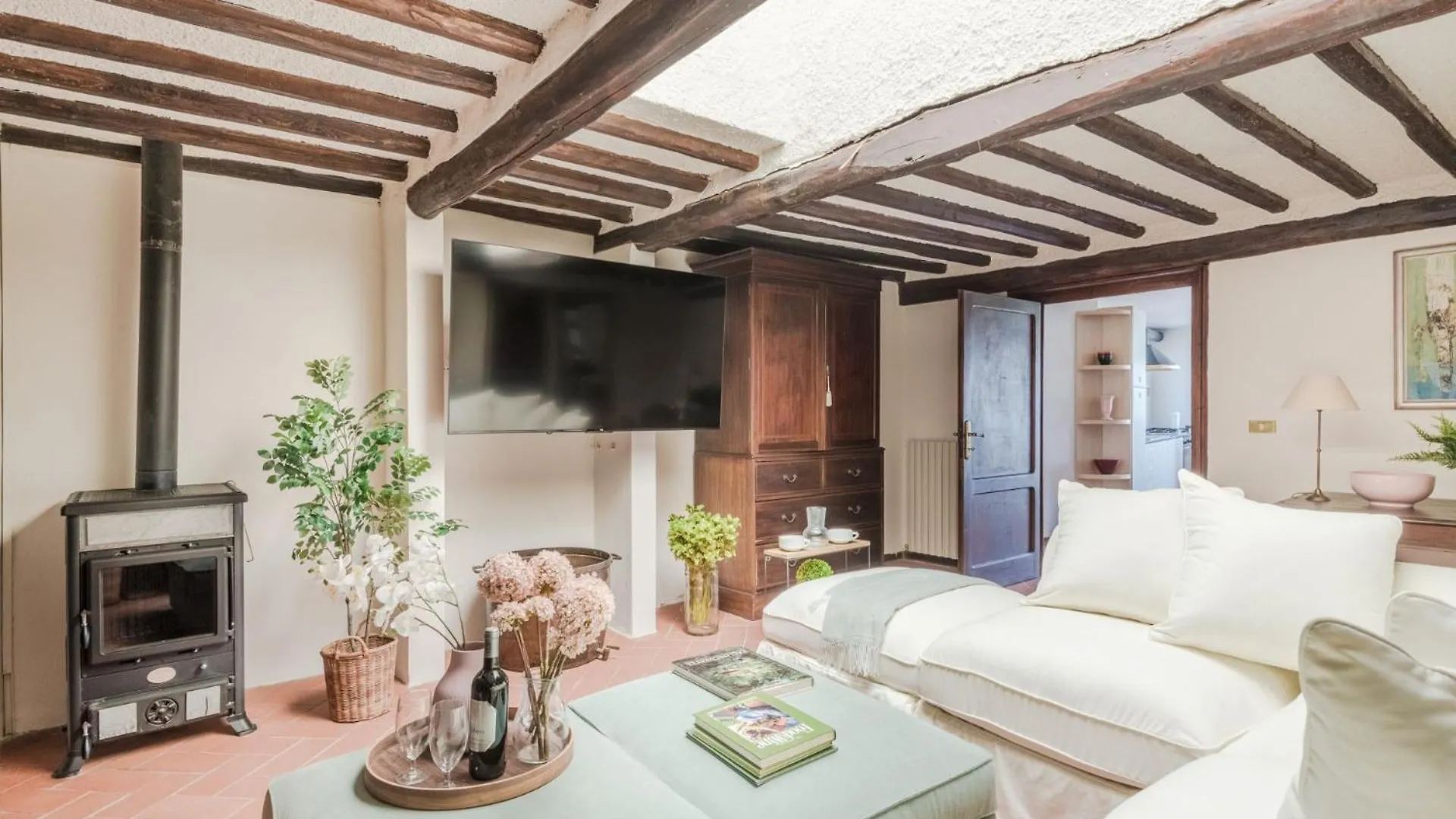 Villa Lontana Lucca 0*,