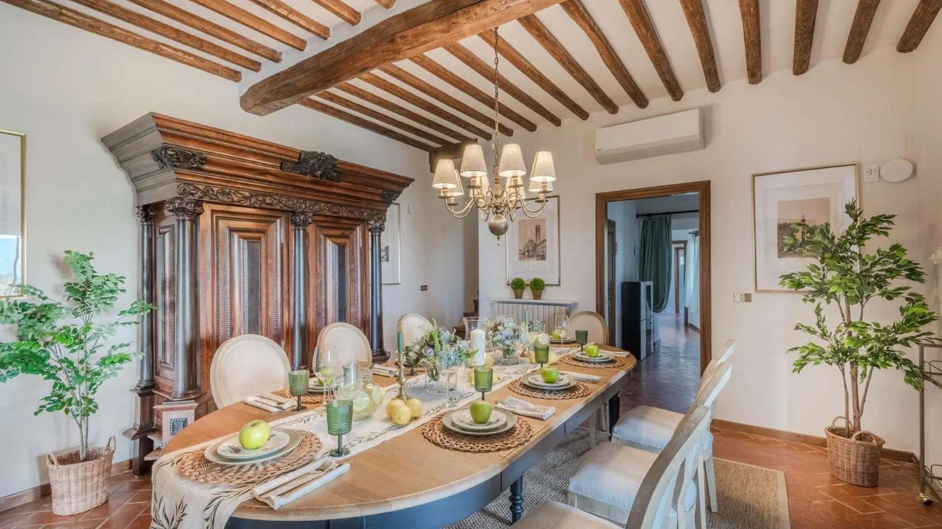Villa Lontana Lucca 0*,  Italy