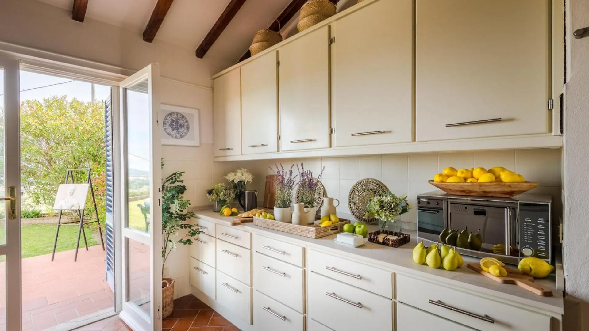 Villa Lontana Lucca Italy